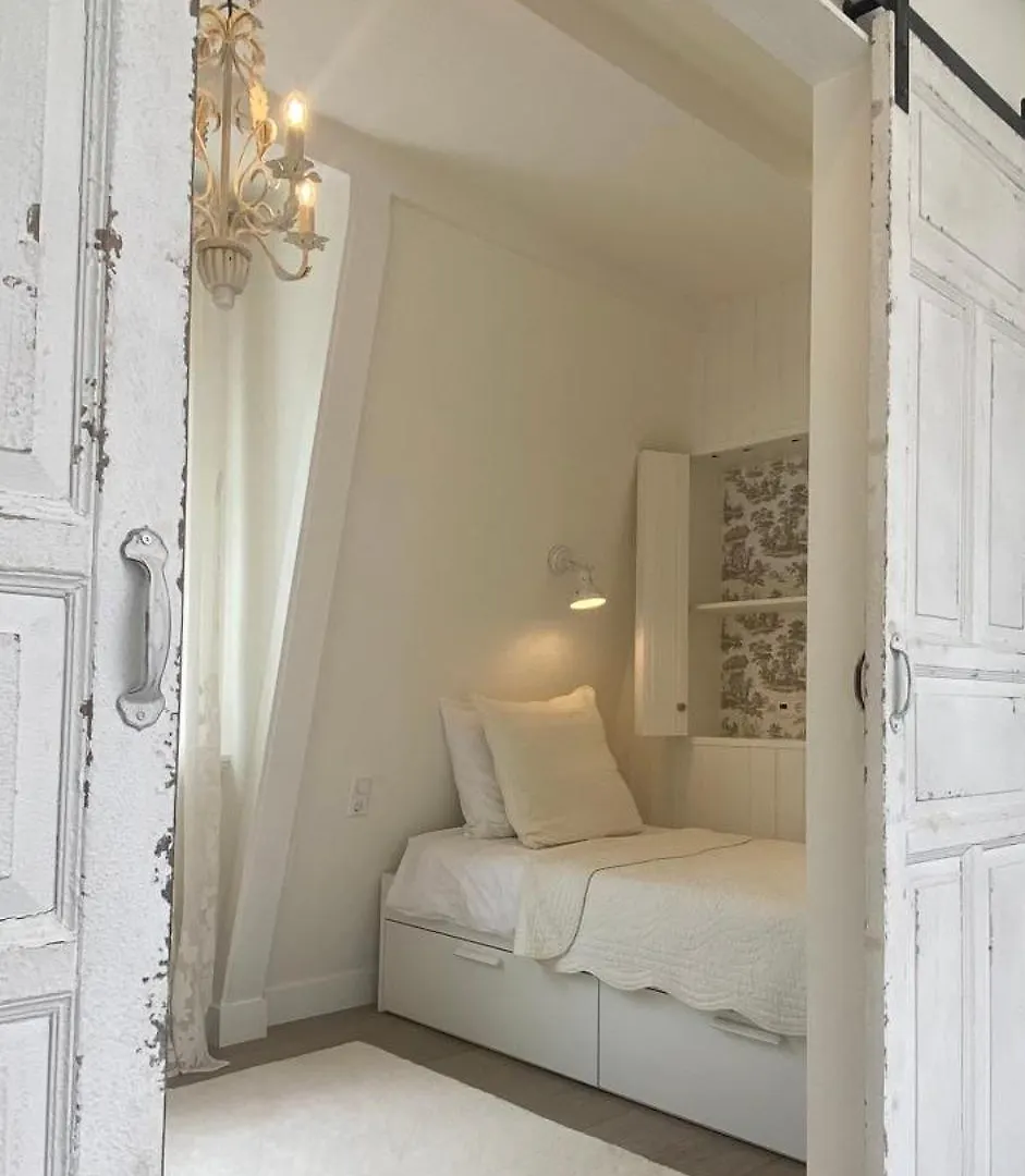 Bed & Breakfast Bed And Breakfast Amsterdam Netherlands