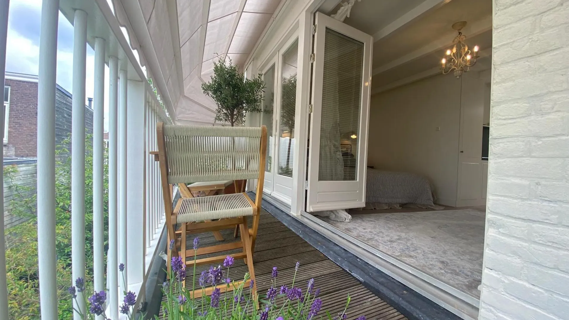 Bed & Breakfast Bed And Breakfast Amsterdam Netherlands